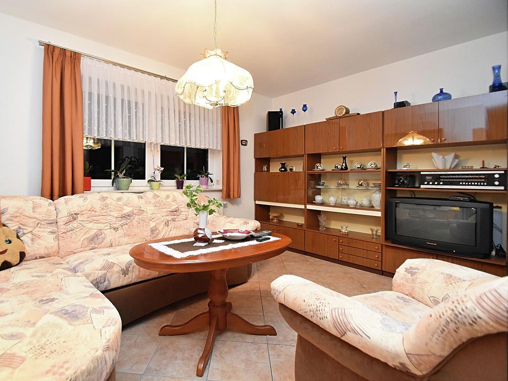 Apartment With Views Of The Ore Mountains Oelsnitz  Zewnętrze zdjęcie
